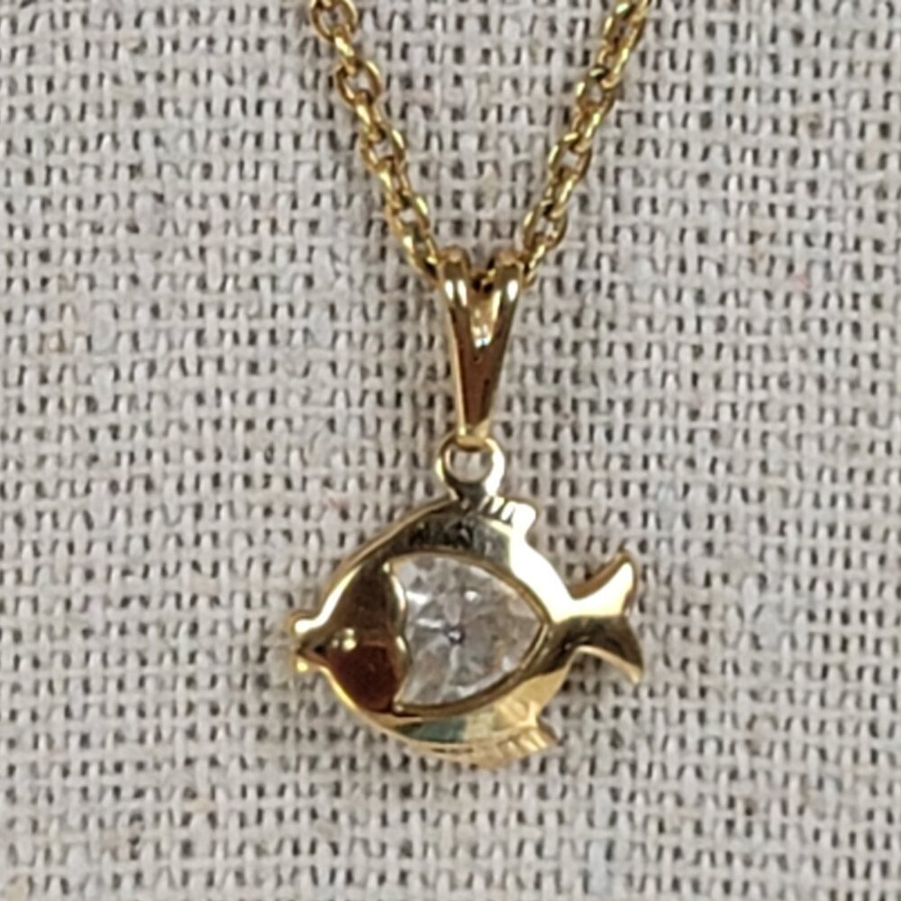 Vintage 12K Yellow Gold Fish Clear Crystal Pendant Necklace 17.5 in Marked S